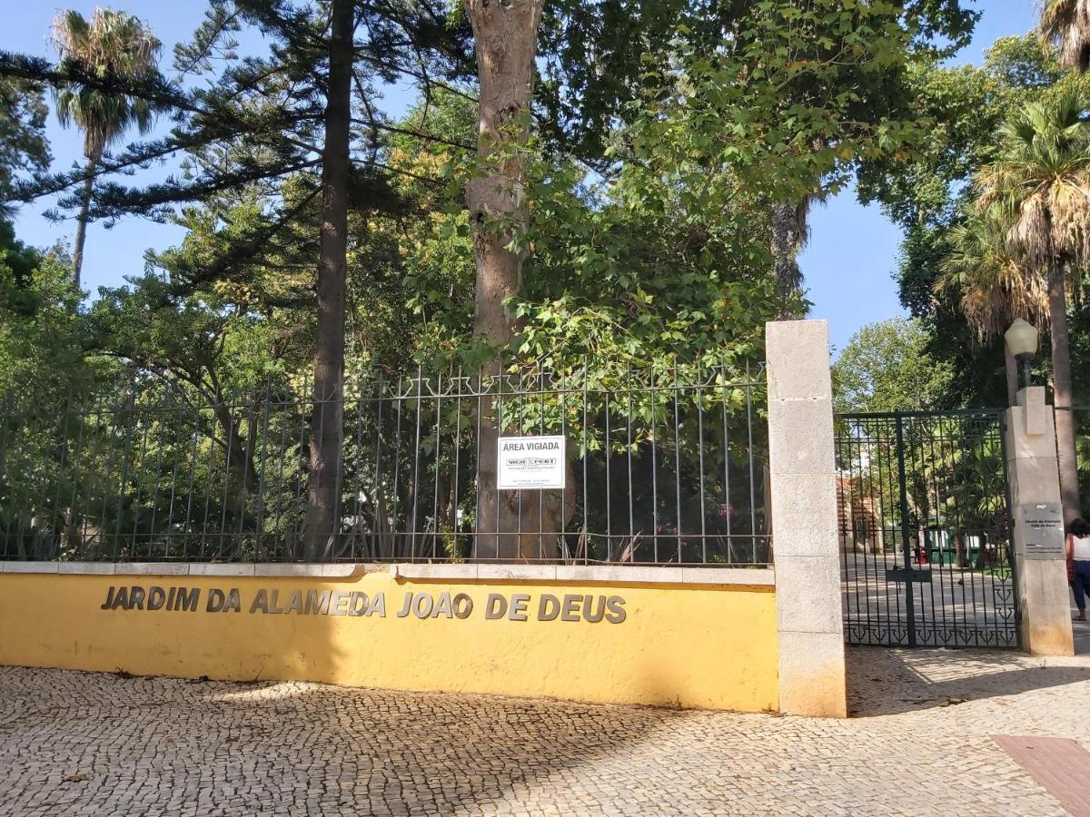 Casa Amarela: Conforto E Localizacao Perfeita! Faro Dış mekan fotoğraf